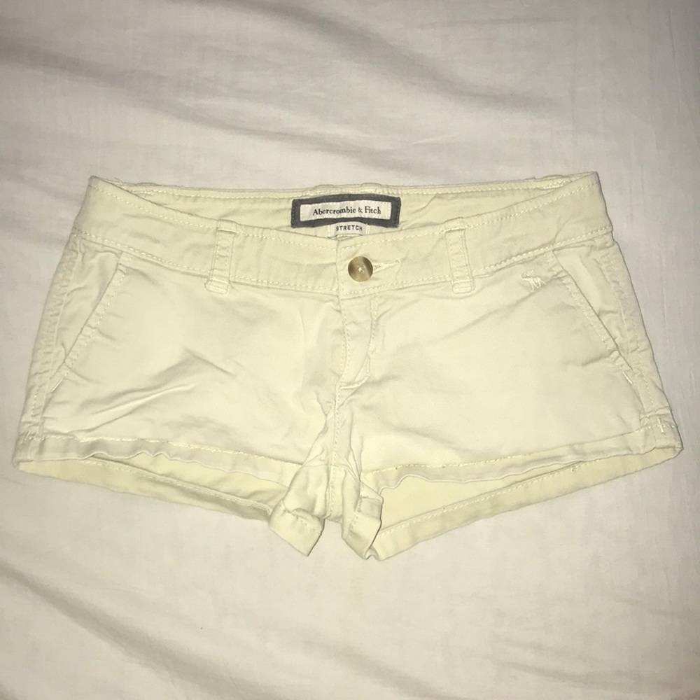yellow shorts from abercrombie and fitch